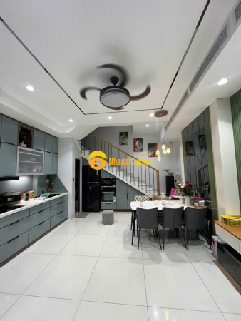 9243795_gN7Jln5HY3_1784261914.jpg