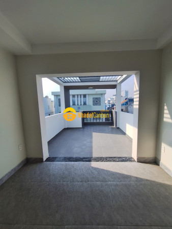 9244154_VRQOrGaUsd_1784642816.jpg