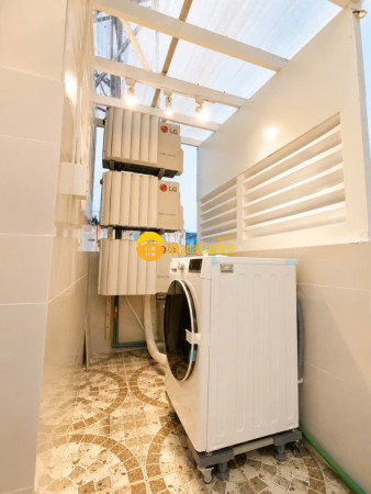 9244201_jqDu06A4Sr_1784692632.jpg