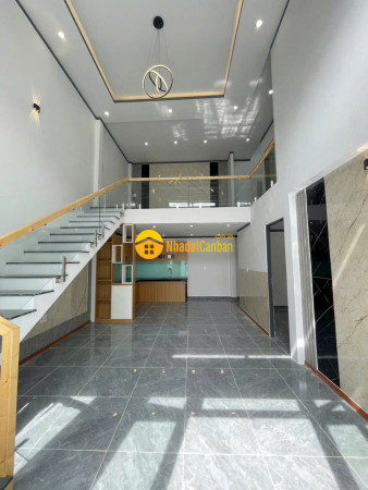 9244685_D9BY0Ny2Xg_1785136357.jpg