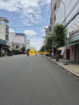 m_6ARbZYngCh_1785141280.jpg