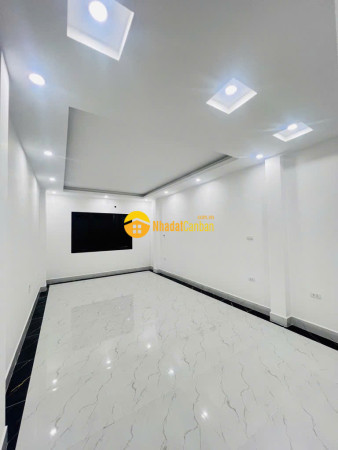 9245810_0kvJEVicdT_1786334087.jpg