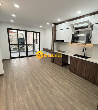 9246499_ZPw1VrinCt_1786974181.jpg