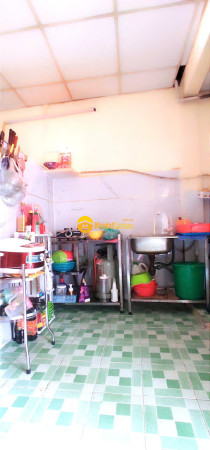 9247012_G4P7bHhw9R_1787581087.jpg
