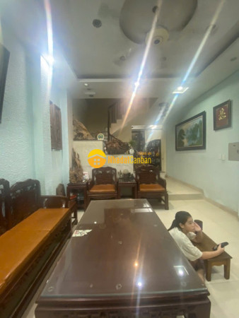 9247453_8KIPRinf1Y_1788280562.jpg