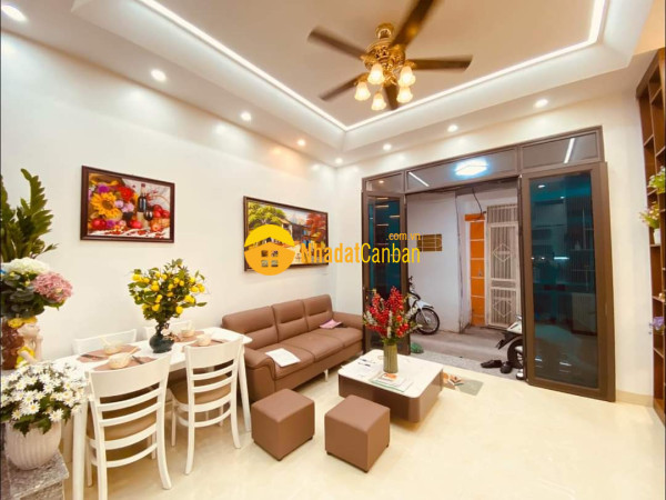 m_67P95JieVL_1788776888.jpg