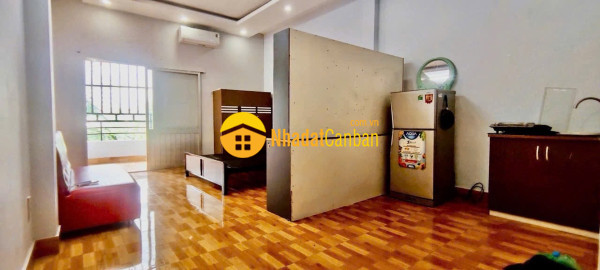 9247920_Vwt6c1nyhb_1788924644.jpeg
