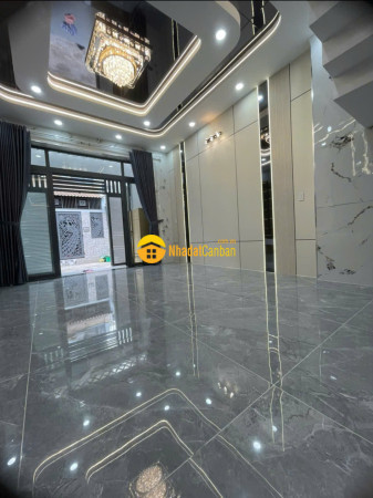 9247967_qQf48IliGm_1788946478.jpg