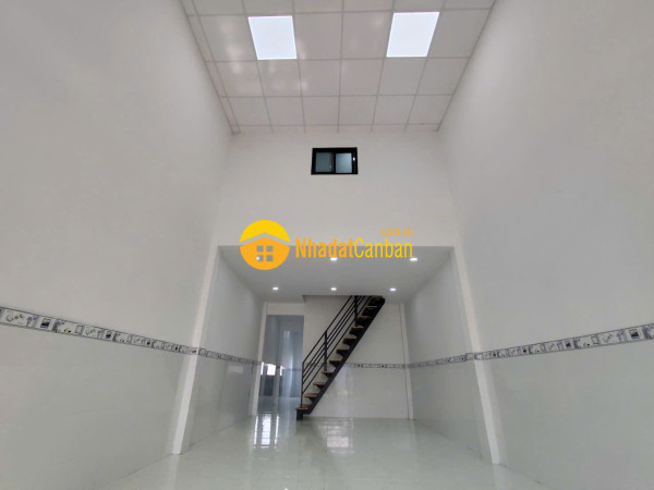 9251238_bDEcG6yHQA_1793274326.jpg