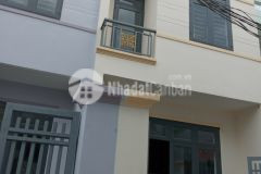 Nhà 1 lầu 1 trệt sổ riêng 1,75 tỷ