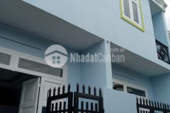 Nhà 1 lầu 1 trệt mới xây 900 triệu