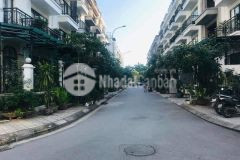 Bán gấp biệt thự liền kề green park, thang máy, văn phòng, vỉa hè, không gian sống xanh.