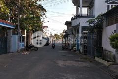 Bán gấp đất đường 182 lã xuân oai, phường.tăng nhơn phú a, quận 9, dt 250m2, 6 x 42, giá 9,2 tỷ