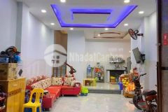 Nhà trung tâm 2 tầng mã vòng nha trang chỉ 2 tỷ050