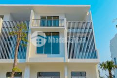 Bán nhà royal park hướng nam view công viên 3 mặt tiền giá rẻ sập sàn