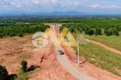 Bán lô đất 9000m2 giá siêu rẻ 90 nghìnm2, sát đường liên huyện chỉ 100m, sát khu farmstay