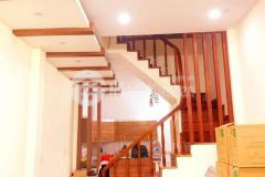 Bán nhà phố vọng, phân lô, ô tô vào nhà, 4 ngủ, kinh doanh, dân trí cao, an sinh tuyệt vời.