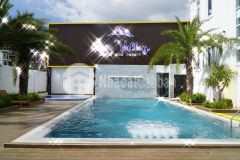 Vip căn biệt thự sang trọng, mới 99 đang kinh doanh cần bán nhanh