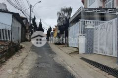 Đất gần 100m2 mặt tiền nhựa phường 2, đà lạt 5 tỷ 900 triệu