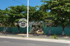 Chủ cần bán lô đất 2 mặt tiền, tặng nhà cấp 4,nằm ngay tttp nha trang mặt tiền đường phạm văn đồng