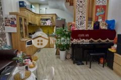 Nhỉnh 2 tỷ, 5 tầng siêu đẹp đường hoảng mai, 20m ra ô tô, full nội thất xịn.