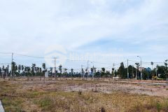 Bán lô đất có sổ gần chợ đêm, đường thông, gần ql1a. lh 0905.880.363