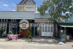 Cần tiền trả nợ bán lỗ căn nhà và 4 phòng trọ tại mỹ phước 3 thu nhập ổn định 10 triệutháng