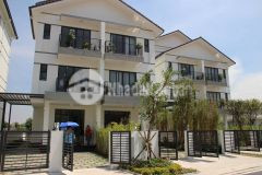 Biệt thự nghĩ dưỡng 10x30,lk ql22,bv xuyên á