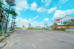 Siêu phẩm huegreen 105m2 khu d đường đôi giá 2,050tỷyyyy đặc biệt xây mẫu tự do