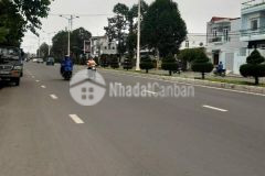 Bán nhà 2 tầng ngang 10m mặt tiền đường 2310, vĩnh hiệp, nha trang giá 4 tỷ 5