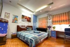 Bán nhà phân lô khu nghĩa tân, 60m2x5t, 6.8 tỷ