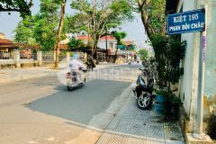 Đất kiệt 195 đường phan bội châu, phường trường an. sát bên học viện hành chính
