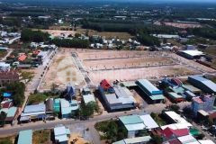 Bán đất mặt tiền đường phùng hưng an viễn đồng nai. cách sài gòn 40 phút di chuyển