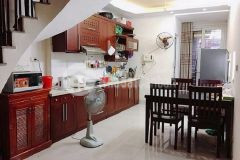 Bán nhà p.lô, ô tô, gần hồ tùng mậu, 4.5 tỷ, 52m2 ở ngay