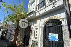 Bán nhà 1 lầu và dãy trọ 15 phòng, trần bình trọng,p.an phú, ngay trung tâm, giá dưới 9 tỷ