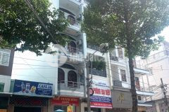 Bán nhà nghỉ 1 trệt 3 lầu 2 mặt tiền đường trần quang khải, có 10 phòng đang kinh doanh, giá tốt