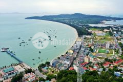 Trung tâm cô tô hiện tại vị trí đắc địa ngay khu đông dân cư