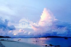 Lô đất cách bãi biển hồng vàn chỉ vài bước chân cần bán