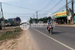 Cần xoay vốn bán nhanh nền góc biệt thự, trung tâm tx an nhơn, đường vào 32m, sổ đỏ sang tên