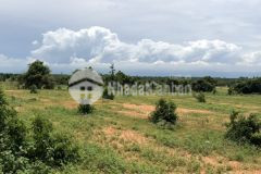 Bán đất bình thuận nằm 2 mặt tiền đường nhựa liên huyện đi sân bay shr