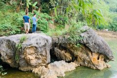 Bán đất kim bôi hòa bình dt6500m2 bám sông bôi thơ mộng