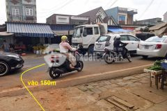 Ban nha ngay trung tâm chơ phương lôc phat