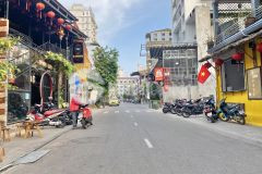 Ban gap 2 lo lien ke mat tien pham ngu lao khu pho tay tp huế