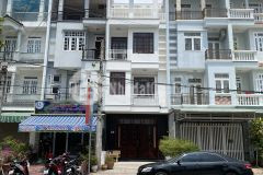 Cho thuê nhà khu dân cư hưng phú gần bigc