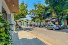 Hàng hiếm lô góc mặt tiền nguyễn trãi giao ông ích khiêm cửa nhà đồ