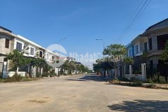 Nhà thô 2 tầng khu c huế green gần công viên giá sập sàn 2,2 tỷ