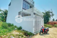 Cần bán gấp nhà đẹp 3 tầng view sông xã vĩnh ngọc,nha trang