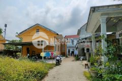 Đất đẹp hương hồ ngay bên chợ