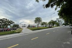 Bán nhà gác lửng, ngay công viên lớn khu đô thị vcn phước hải, giá 2,8 tỷ