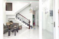 Bán nhà 2 tầng gần chợ ga,vĩnh thạnh, dt 83 m2 giá 2 tỷ 390triệu